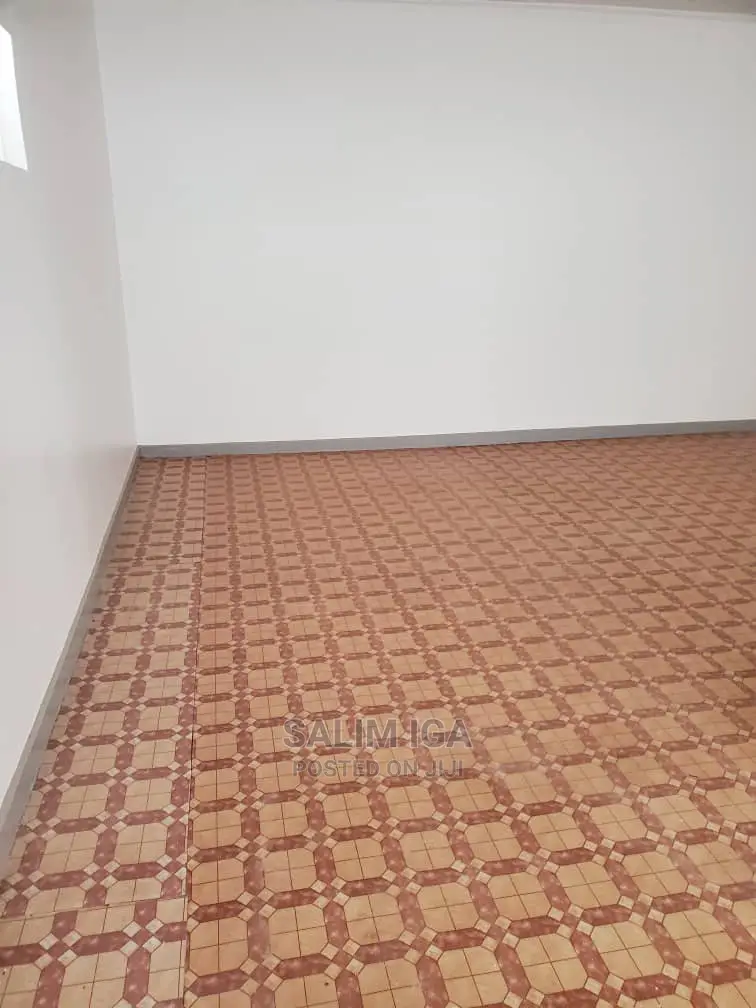 4bdrm Maisonette in Kololo Property, Central Division for Rent in Central Division