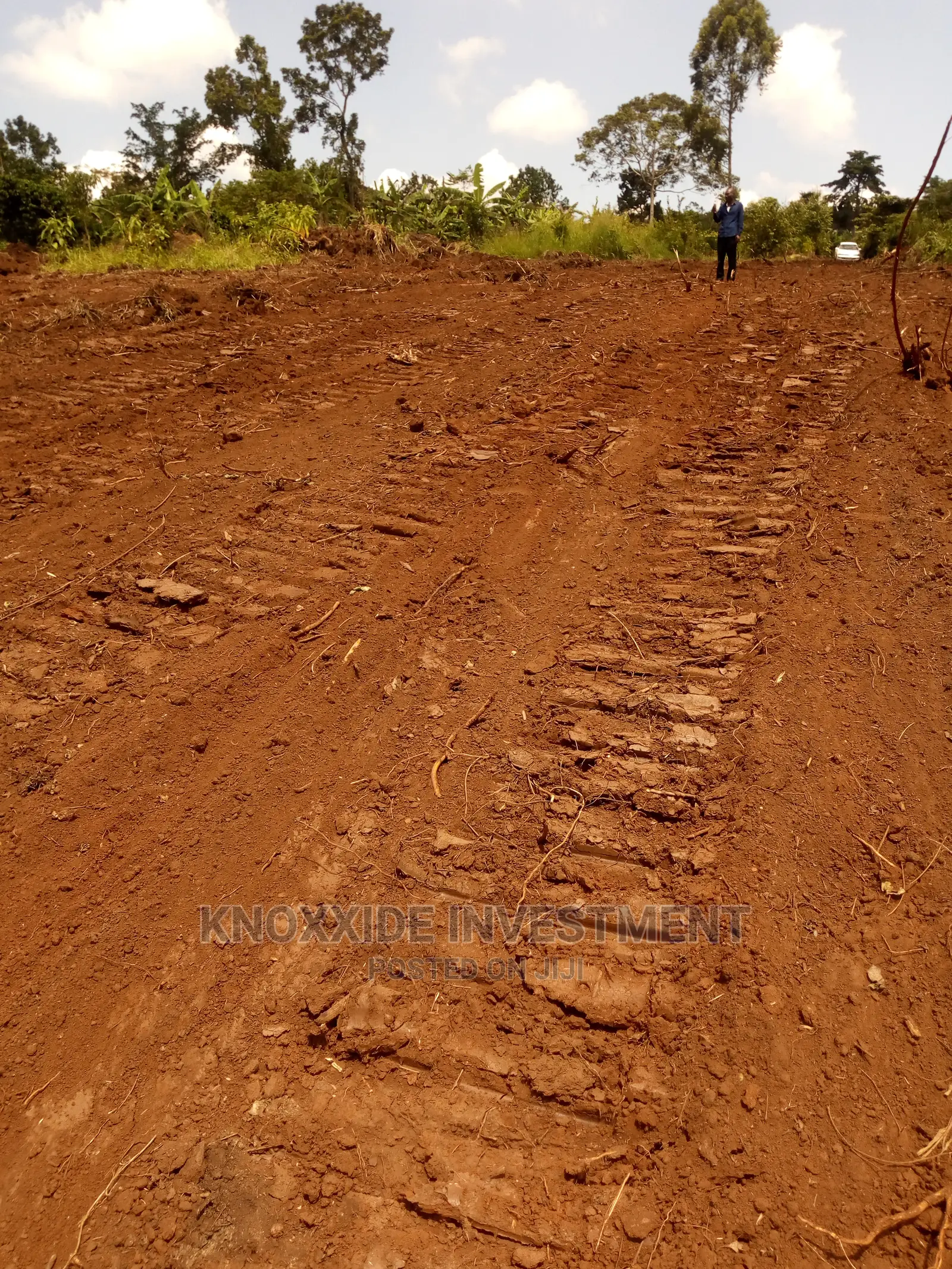 Plots on Sale 100x50ft at 45m With Private Ready Tittle Bukasa in Central Division