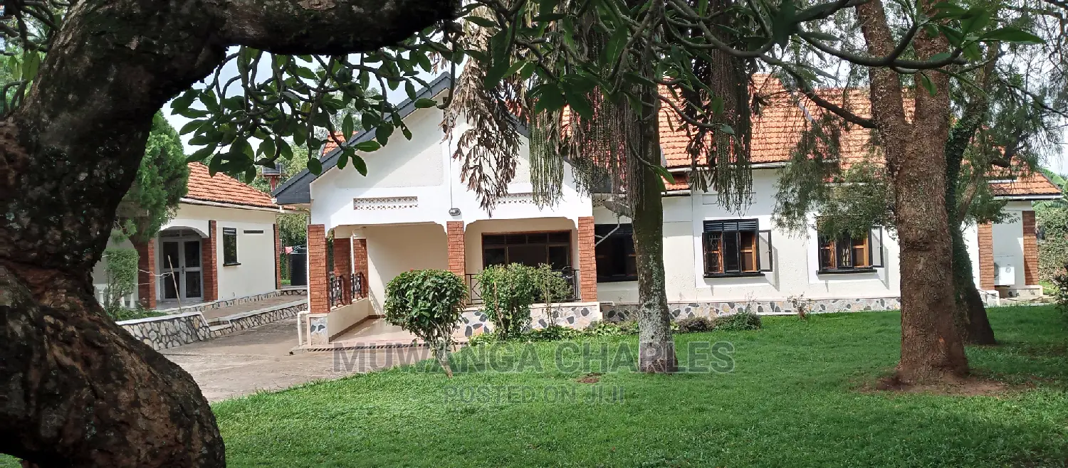 4bdrm Duplex in Fs Properties Ltd, Central Division for rent in Central Division