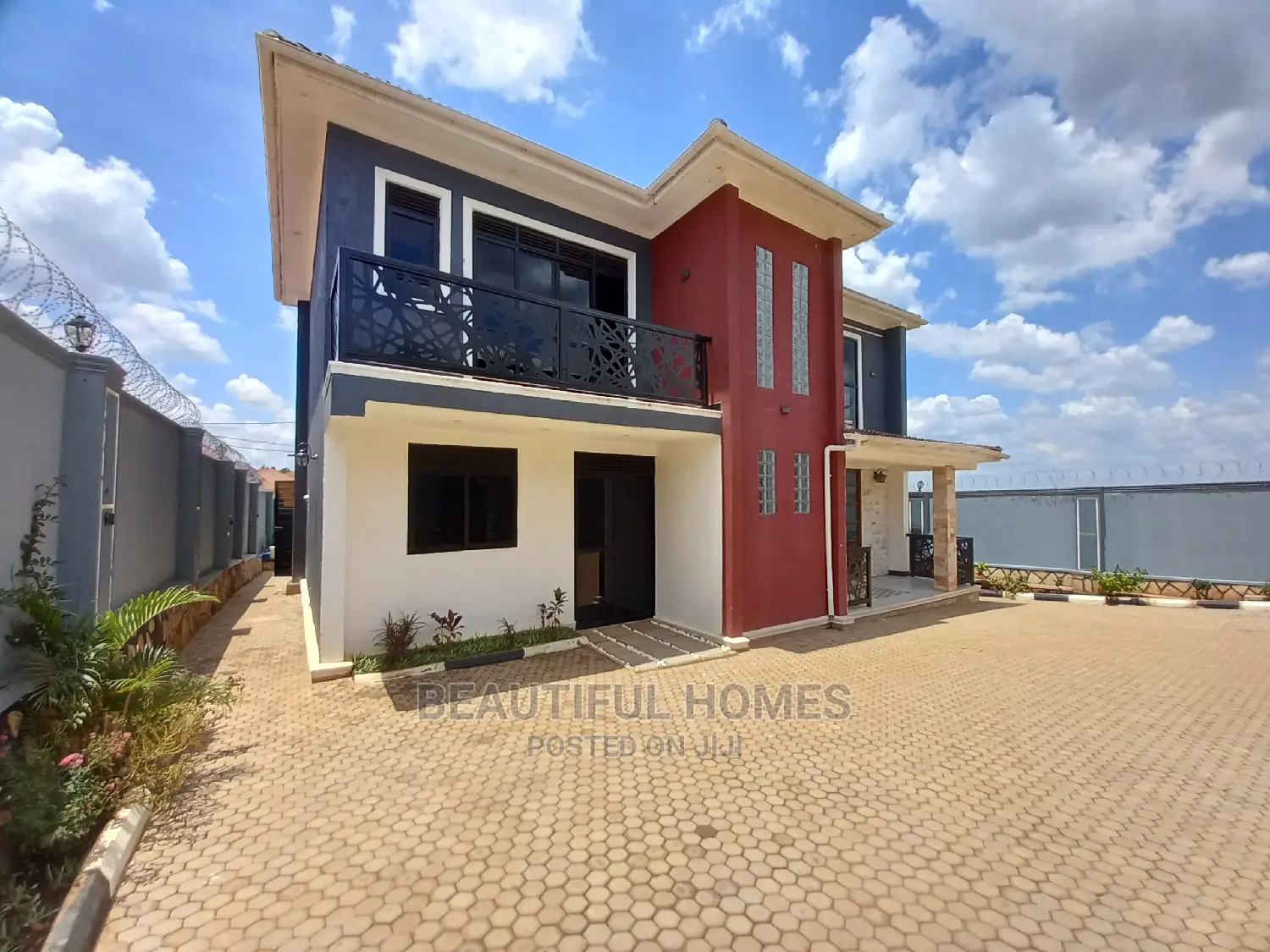 Furnished 5bdrm House in Kira for Sale in Kira