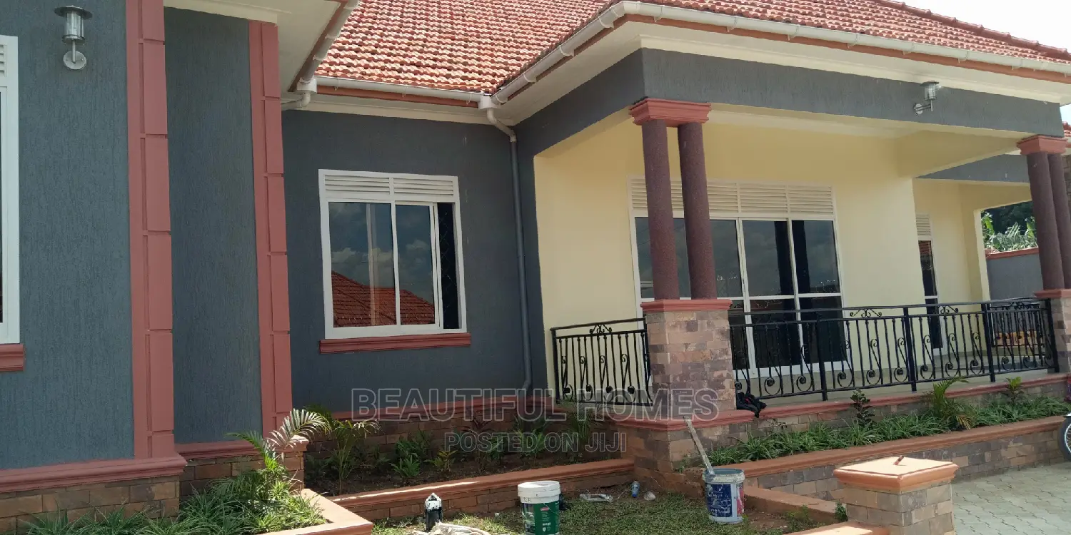 Furnished 4bdrm Bungalow in Kira for Sale in Kira