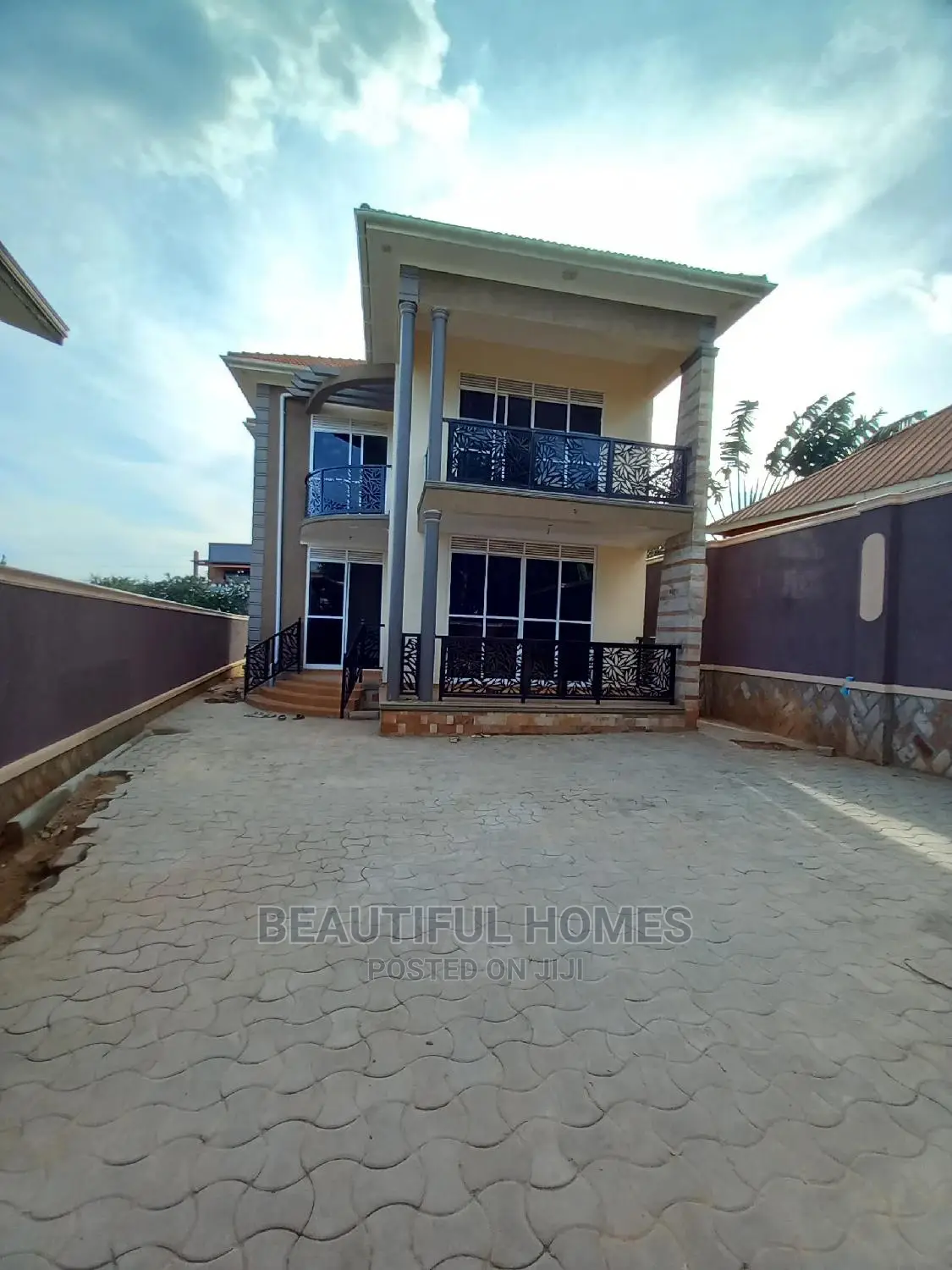 Furnished 4bdrm House in Kyanja, Central Division for Sale in Central Division