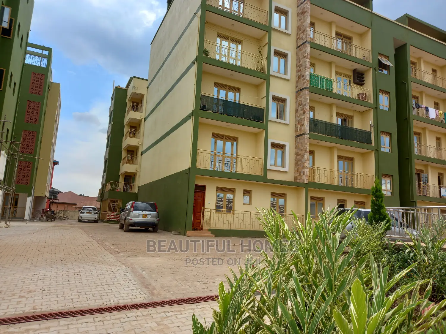 Furnished 2bdrm Condo in Bukoto, Central Division for Sale in Central Division