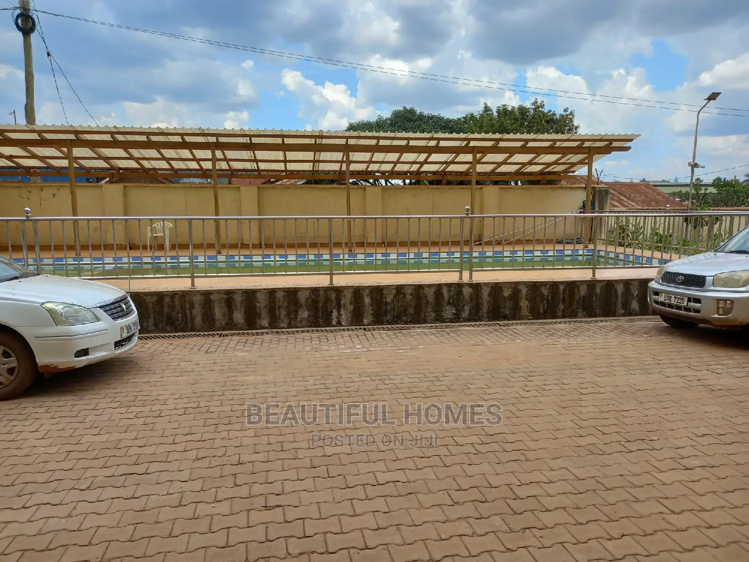 Furnished 2bdrm Condo in Bukoto, Central Division for Sale in Central Division