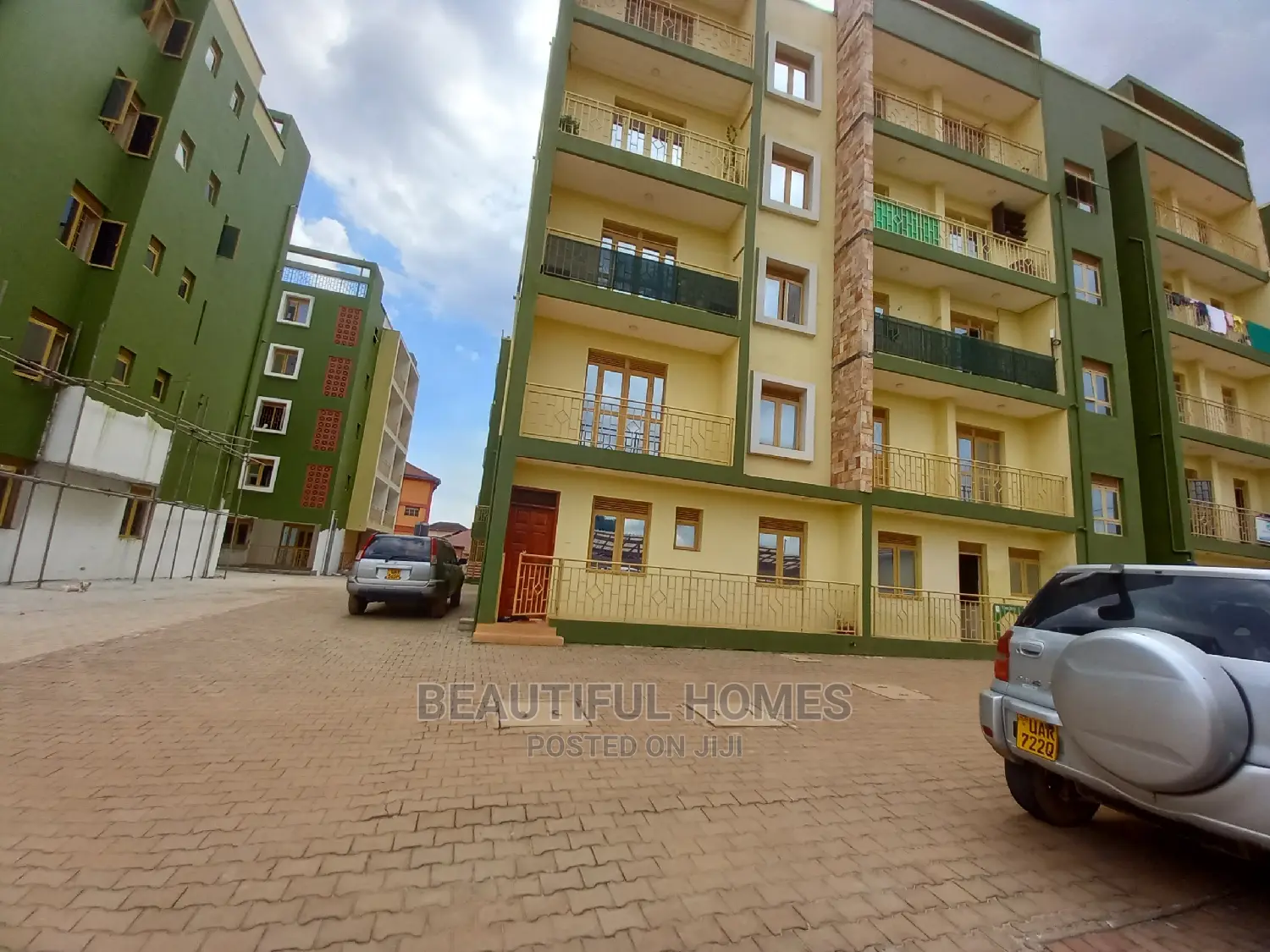Furnished 2bdrm Condo in Bukoto, Central Division for Sale in Central Division