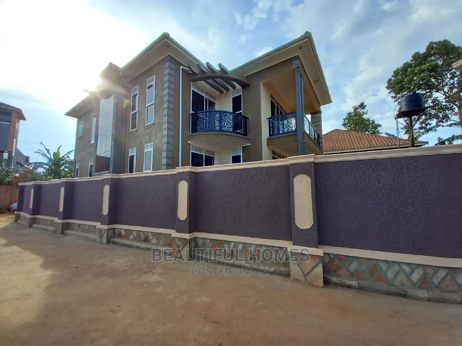 Furnished 5bdrm Mansion in Kisaasi, Central Division for Sale in Central Division