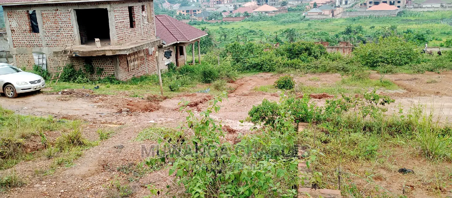 Plot on Sale in Kira in Central Division