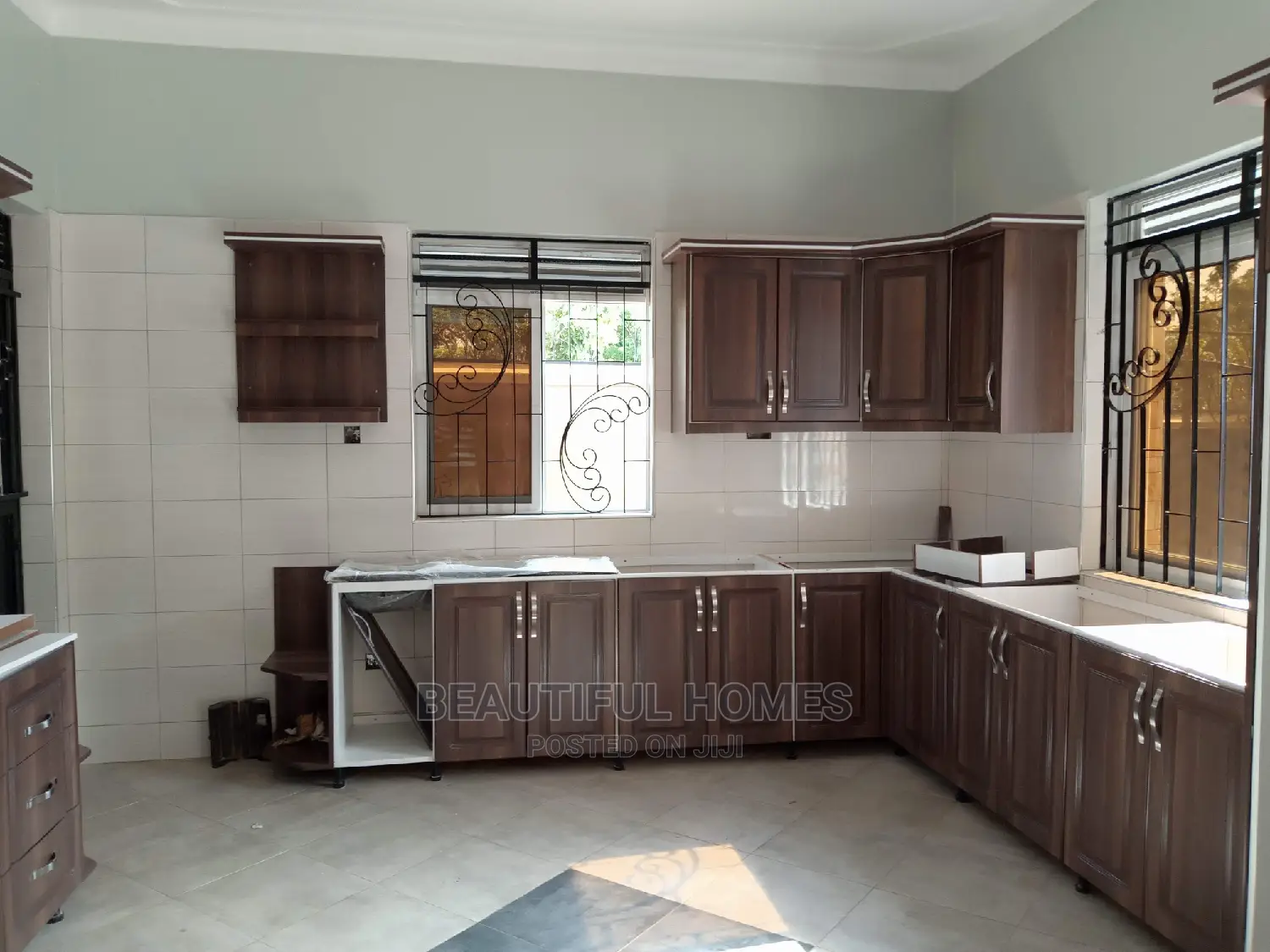 Furnished 4bdrm House in Kira for Sale in Kira