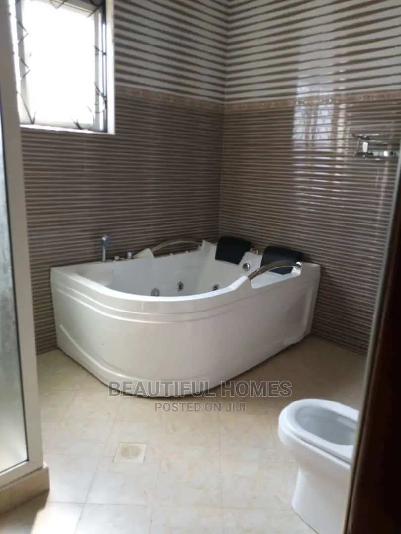 Furnished 4bdrm House in Kira for Sale in Kira