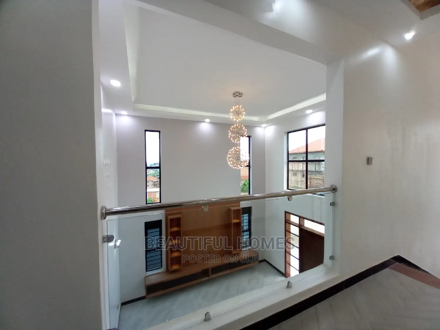 Furnished 5bdrm Mansion in Kira for Sale in Kira