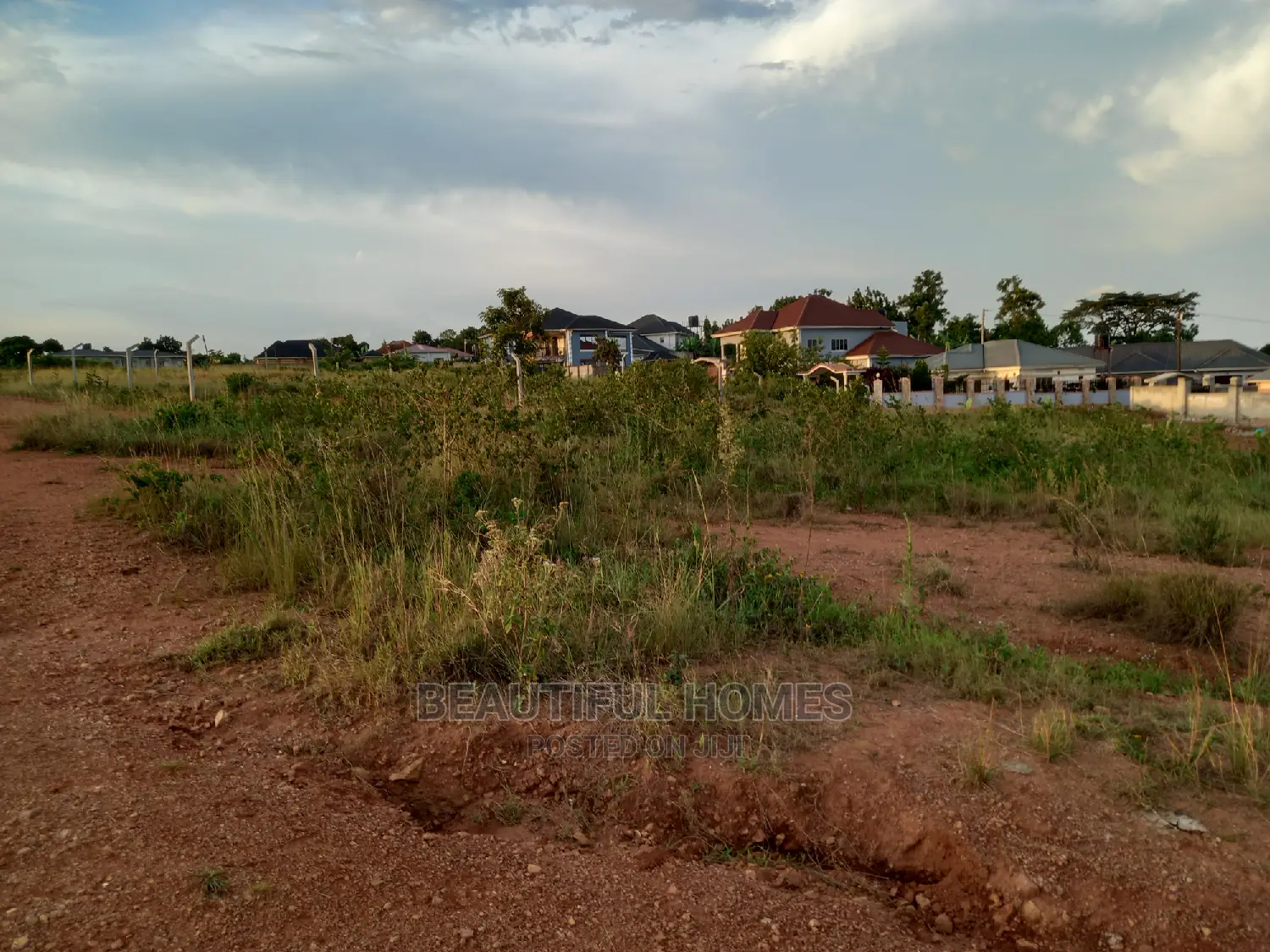 Kasangati 100*100 in Gated Estate on Sell in Nangabo