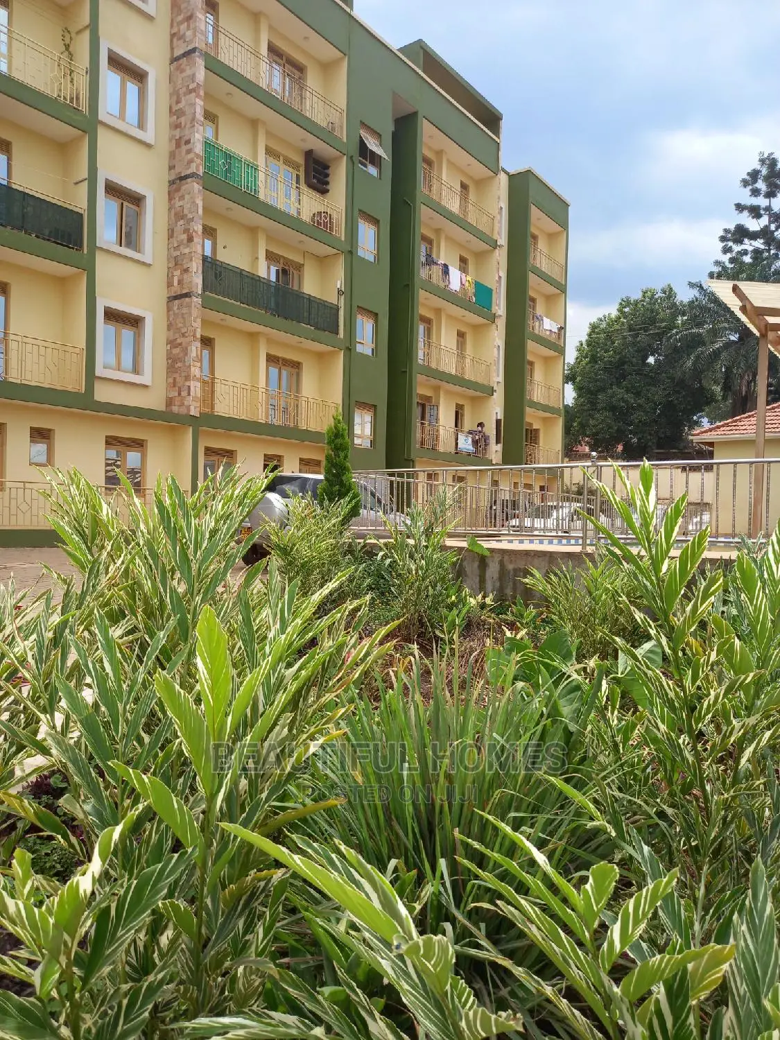 Furnished 2bdrm Condo in Bukoto, Central Division for Sale in Central Division