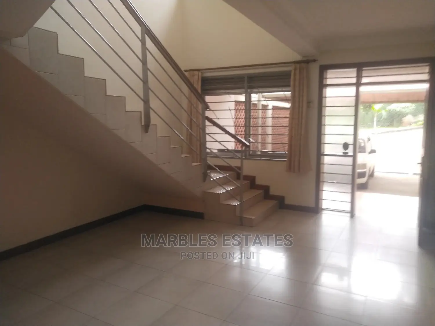 Furnished 3bdrm Townhouse/Terrace in Naguru, Central Division for Rent in Central Division