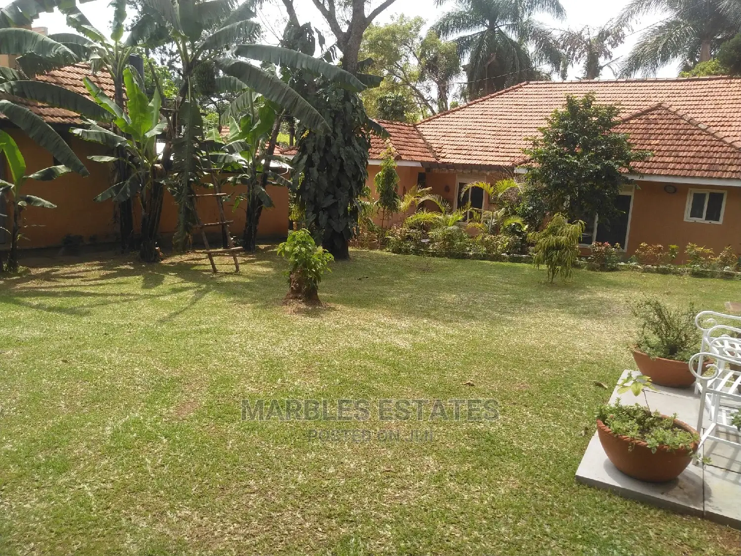 4bdrm Duplex in Bugolobi, Central Division for Rent in Central Division