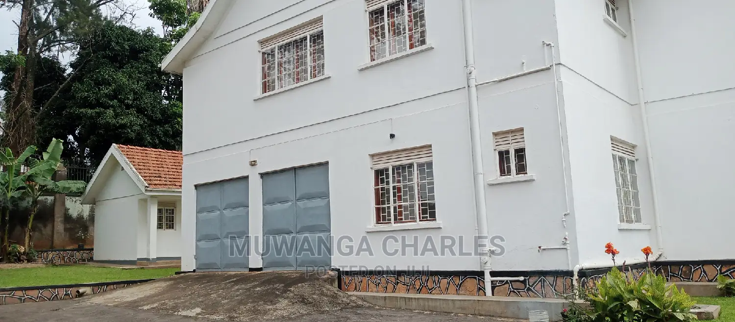5bdrm Duplex in Fs Properties Ltd, Central Division for Rent in Central Division