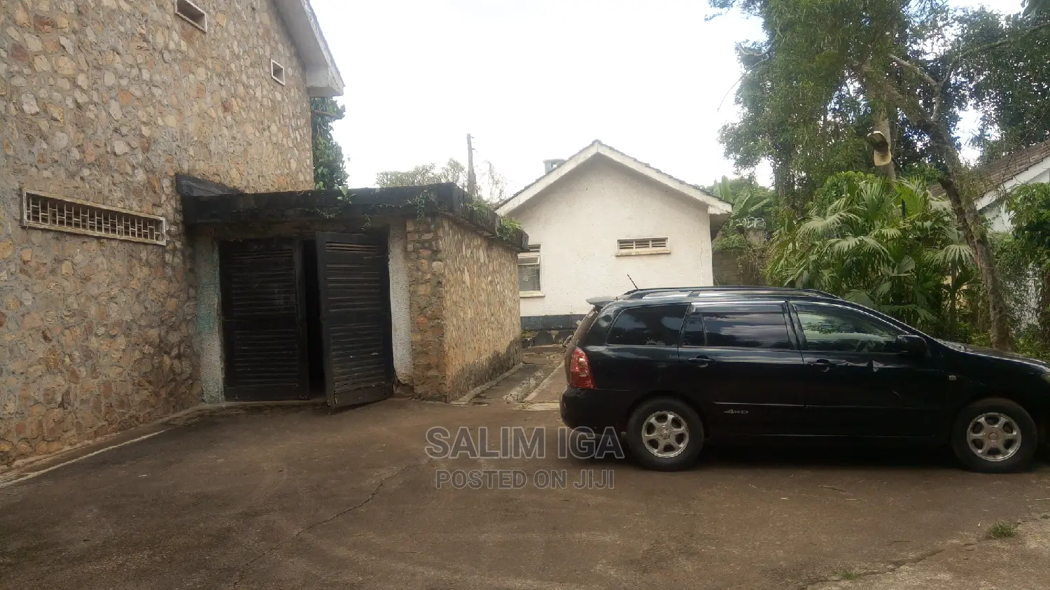 6bdrm Duplex in Kololo Property, Central Division for Rent in Central Division