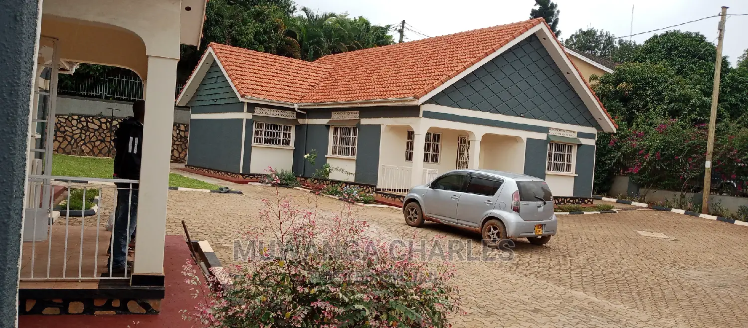 6bdrm House in Fs Properties Ltd, Central Division for Rent in Central Division