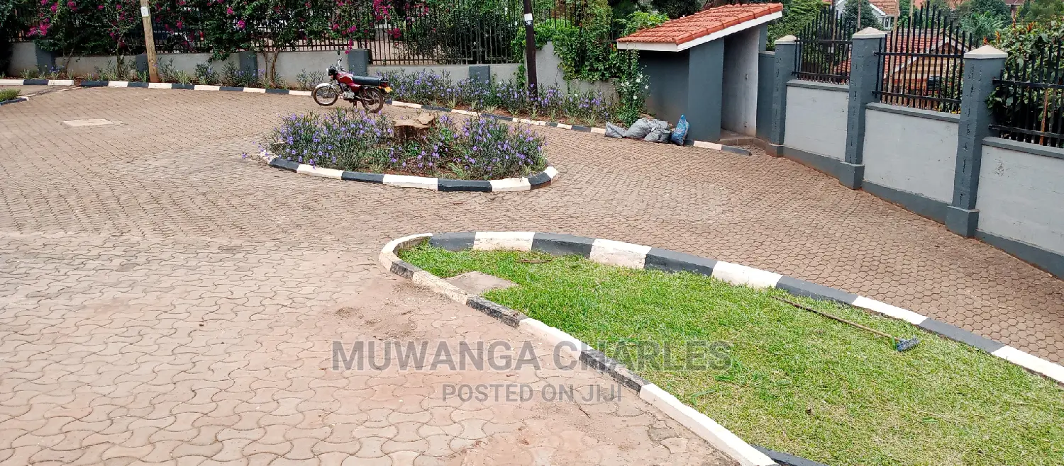6bdrm House in Fs Properties Ltd, Central Division for Rent in Central Division