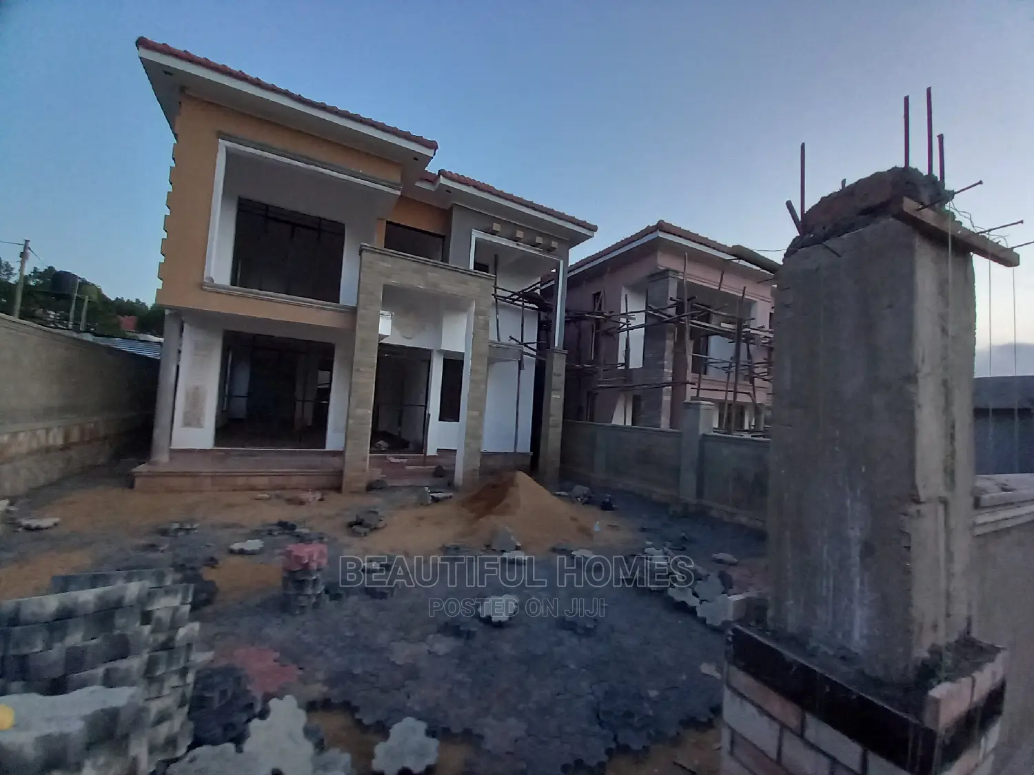 Furnished 4bdrm House in Kira for Sale in Kira