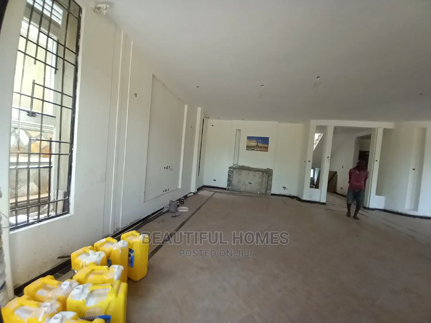 Furnished 5bdrm Mansion in Kira for Sale in Kira