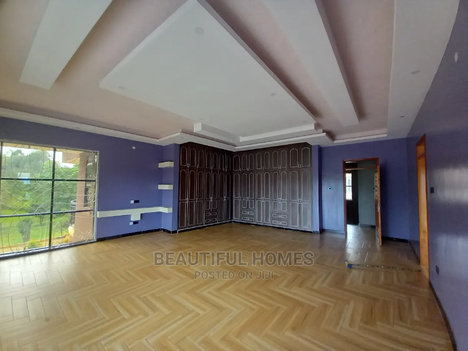 Furnished 7bdrm Mansion in Kiwatule, Nakawa for Sale in Nakawa