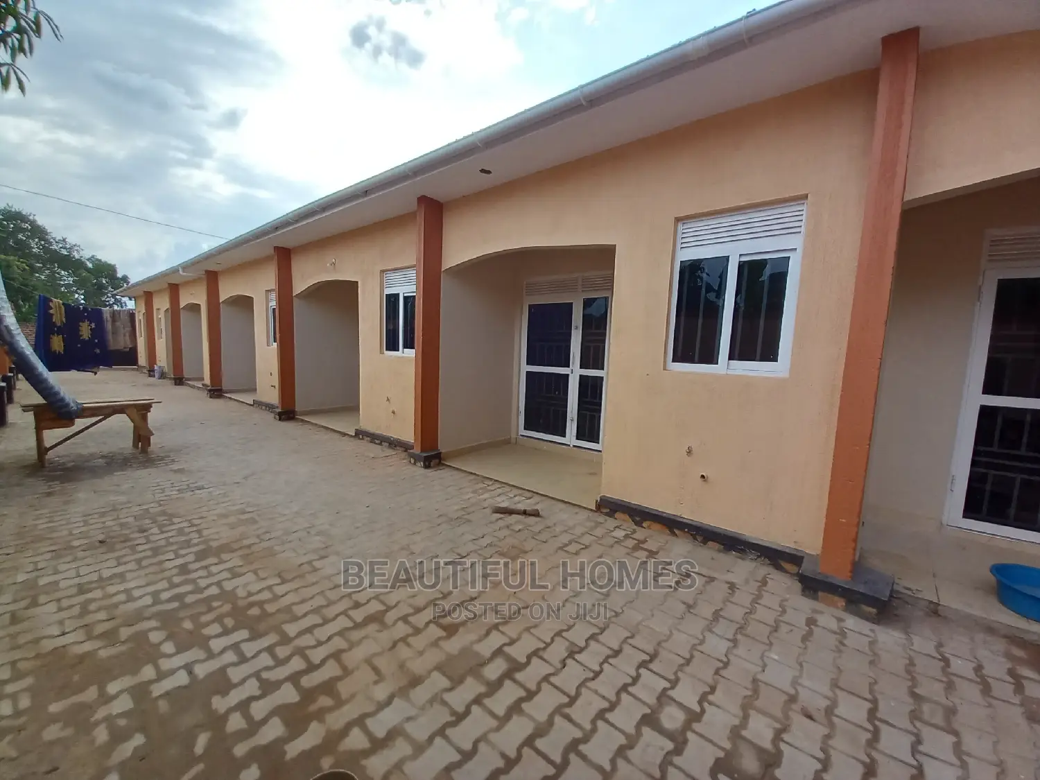 Furnished 2bdrm Apartment in Kira for Sale in Kira
