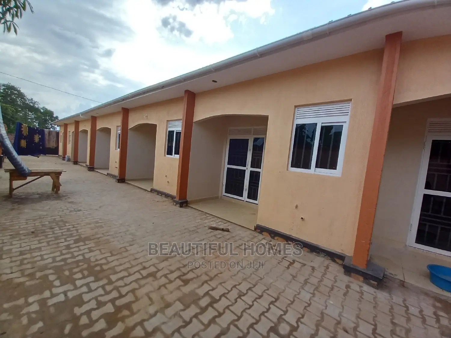 Furnished 2bdrm Apartment in Kira for Sale in Kira