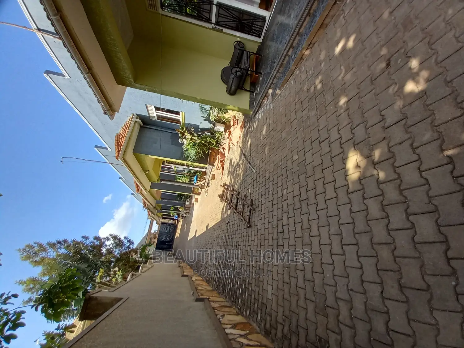 Furnished 1bdrm Apartment in Kira for Sale in Kira