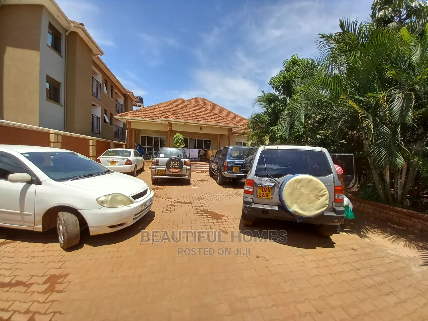 Furnished 4bdrm House in Kiwatule, Central Division for Sale in Central Division