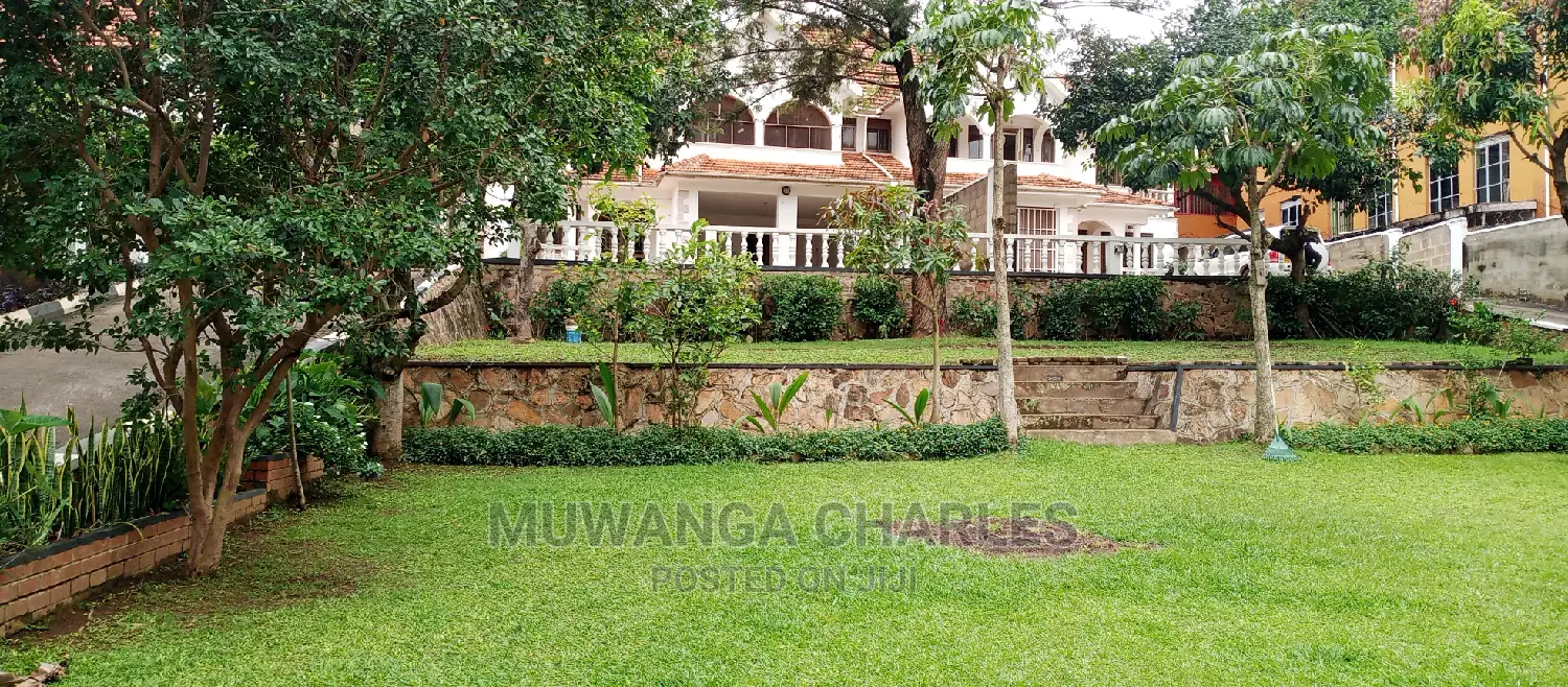 8bdrm Duplex in Fs Properties Ltd, Central Division for Rent in Central Division