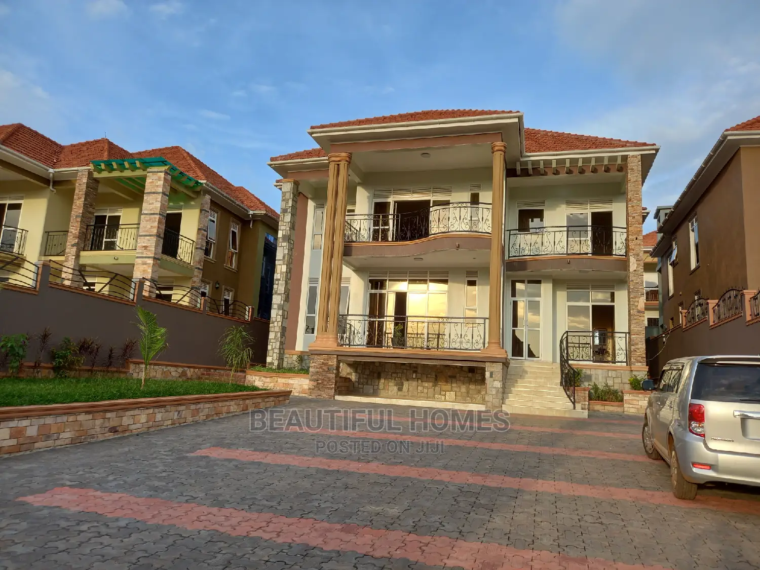 Furnished 6bdrm Mansion in Kira for Sale in Kira