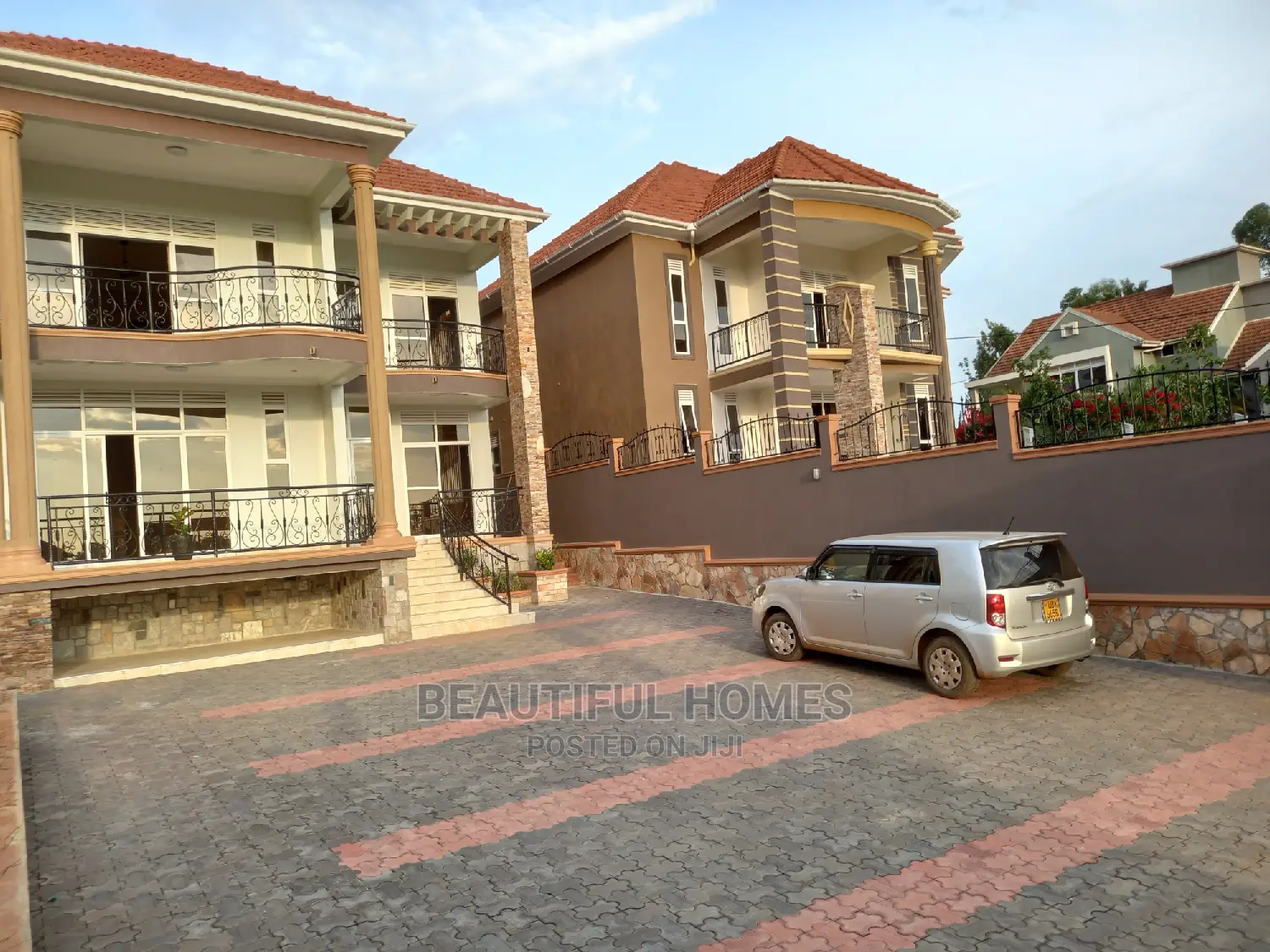 Furnished 6bdrm Mansion in Kira for Sale in Kira