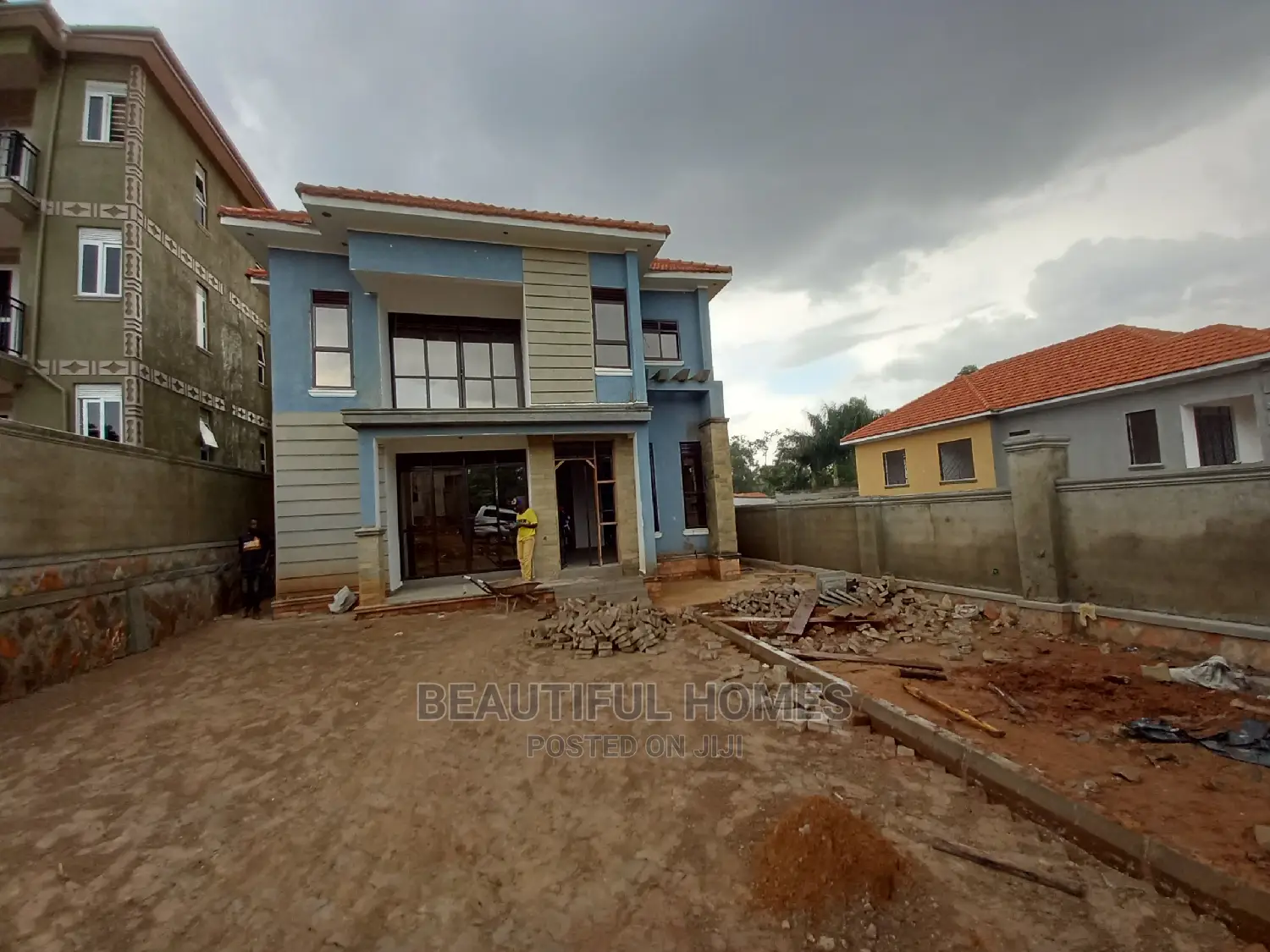 Furnished 4bdrm Maisonette in Najjera, Kira for Sale in Kira