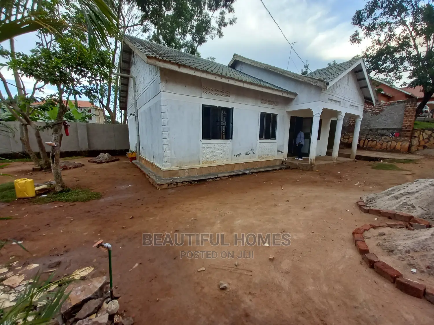 Furnished 4bdrm House in Kyaliwajjara, Kira for Sale in Kira