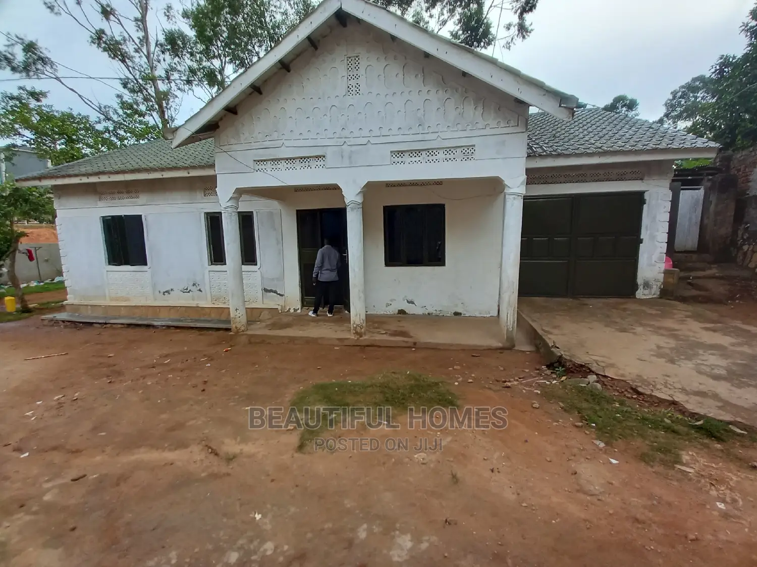 Furnished 4bdrm House in Kyaliwajara Kireka, Kira for Sale in Kira