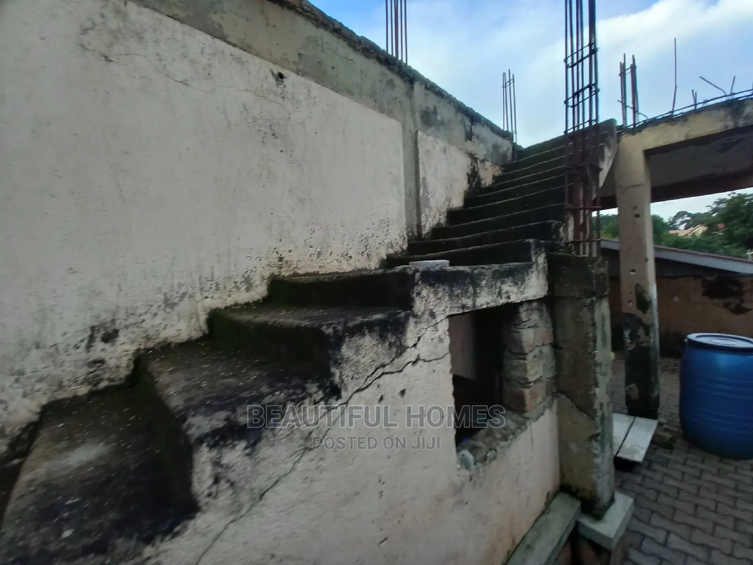 Mini Flat in Kyaliwajjara, Kira for Sale in Kira