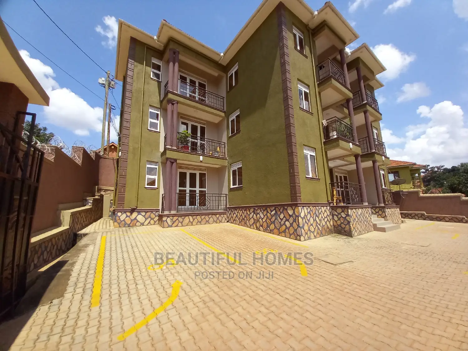 Furnished 2bdrm Apartment in Kisaasi, Nakawa for Sale in Nakawa