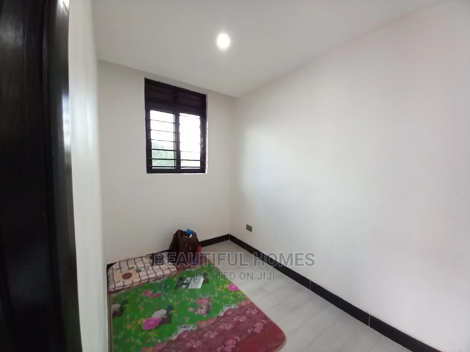 Furnished 2bdrm Apartment in Kisaasi, Nakawa for Sale in Nakawa