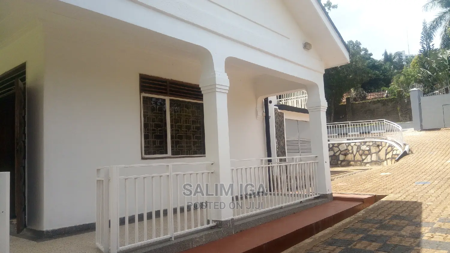 4bdrm Bungalow in Kololo Property, Central Division for Rent in Central Division
