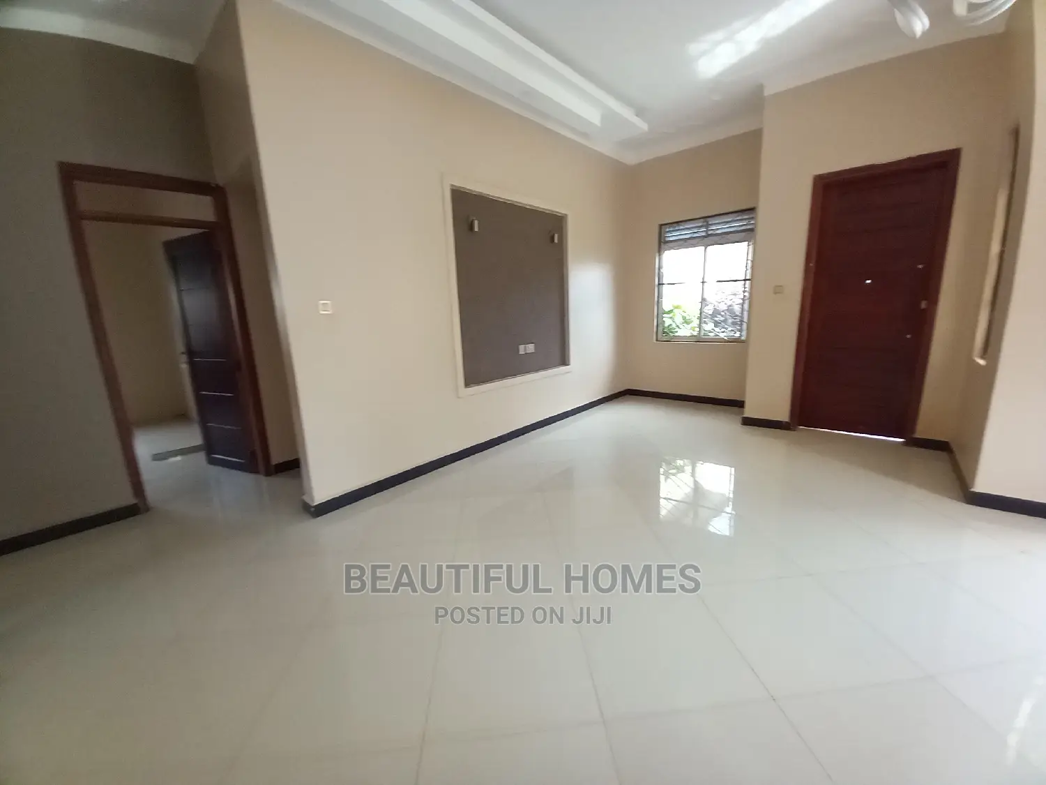 Furnished 4bdrm Bungalow in All Tarmack, Kira for Sale in Kira