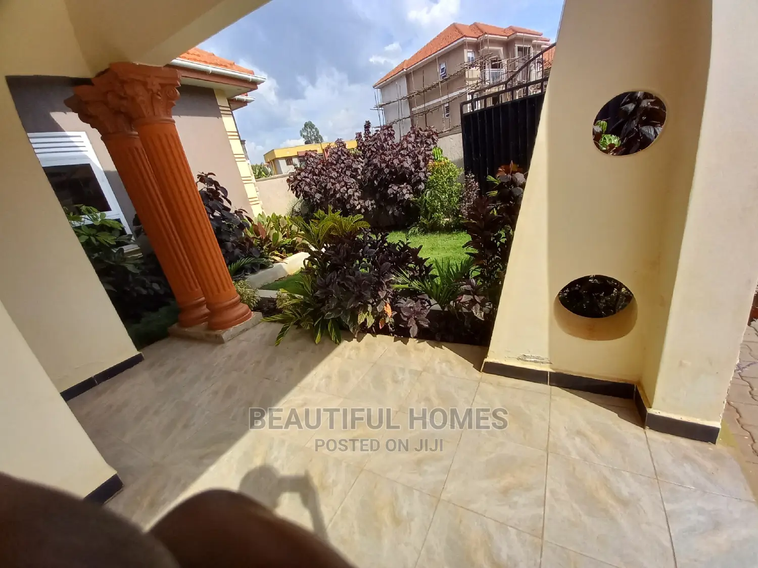 Furnished 4bdrm Bungalow in All Tarmack, Kira for Sale in Kira