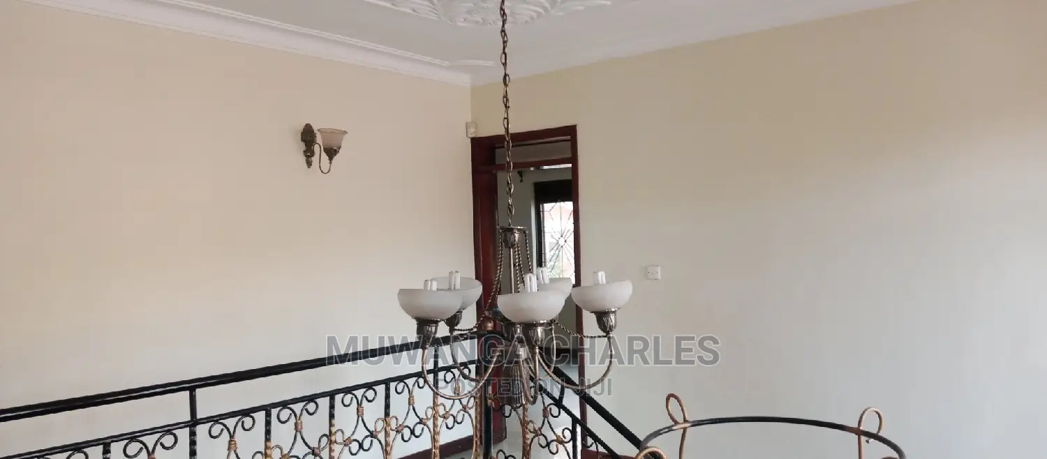 5bdrm Maisonette in Fs Properties Ltd, Central Division for Rent in Central Division