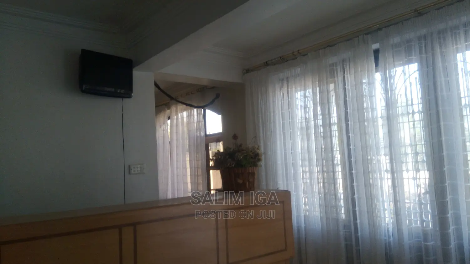 10bdrm Block of Flats in Kololo Property, Central Division for Rent in Central Division