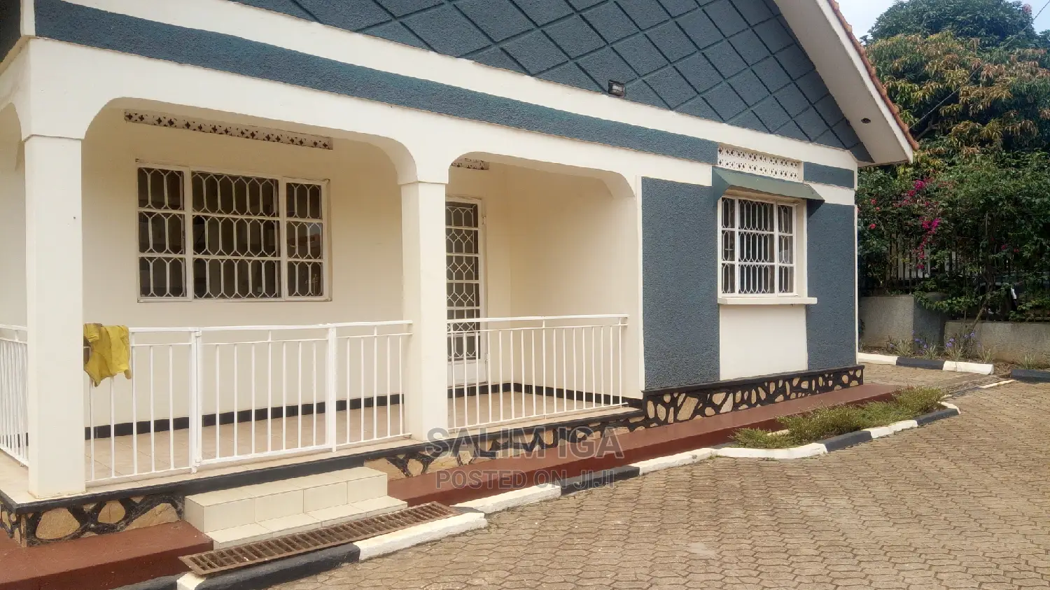 6bdrm Bungalow in Kololo Property, Central Division for Rent in Central Division
