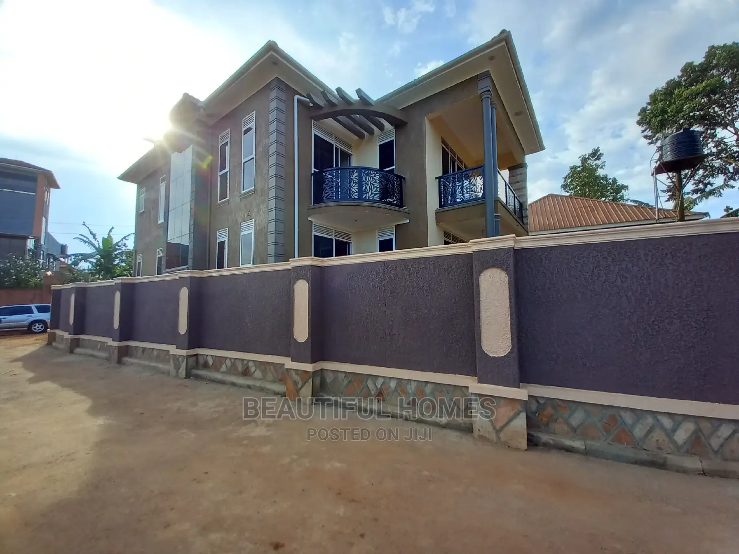 Furnished 4bdrm Mansion in Kyanja, Central Division for Sale in Central Division
