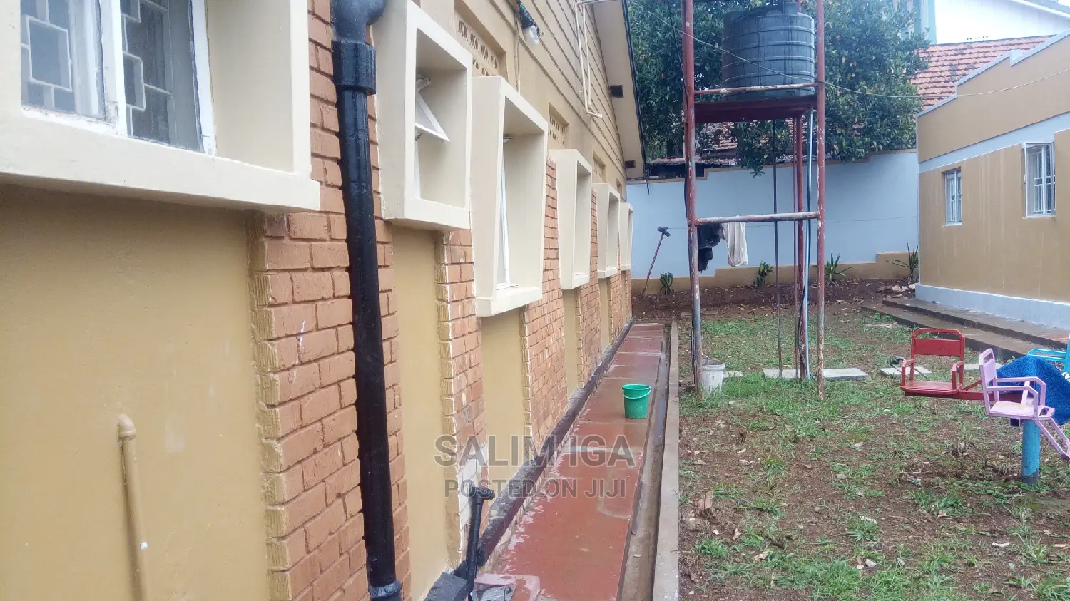 4bdrm Bungalow in Kololo Property, Central Division for Sale in Central Division