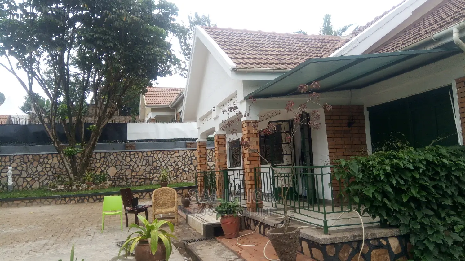 Furnished 3bdrm Bungalow in Kololo Property, Central Division for Rent in Central Division