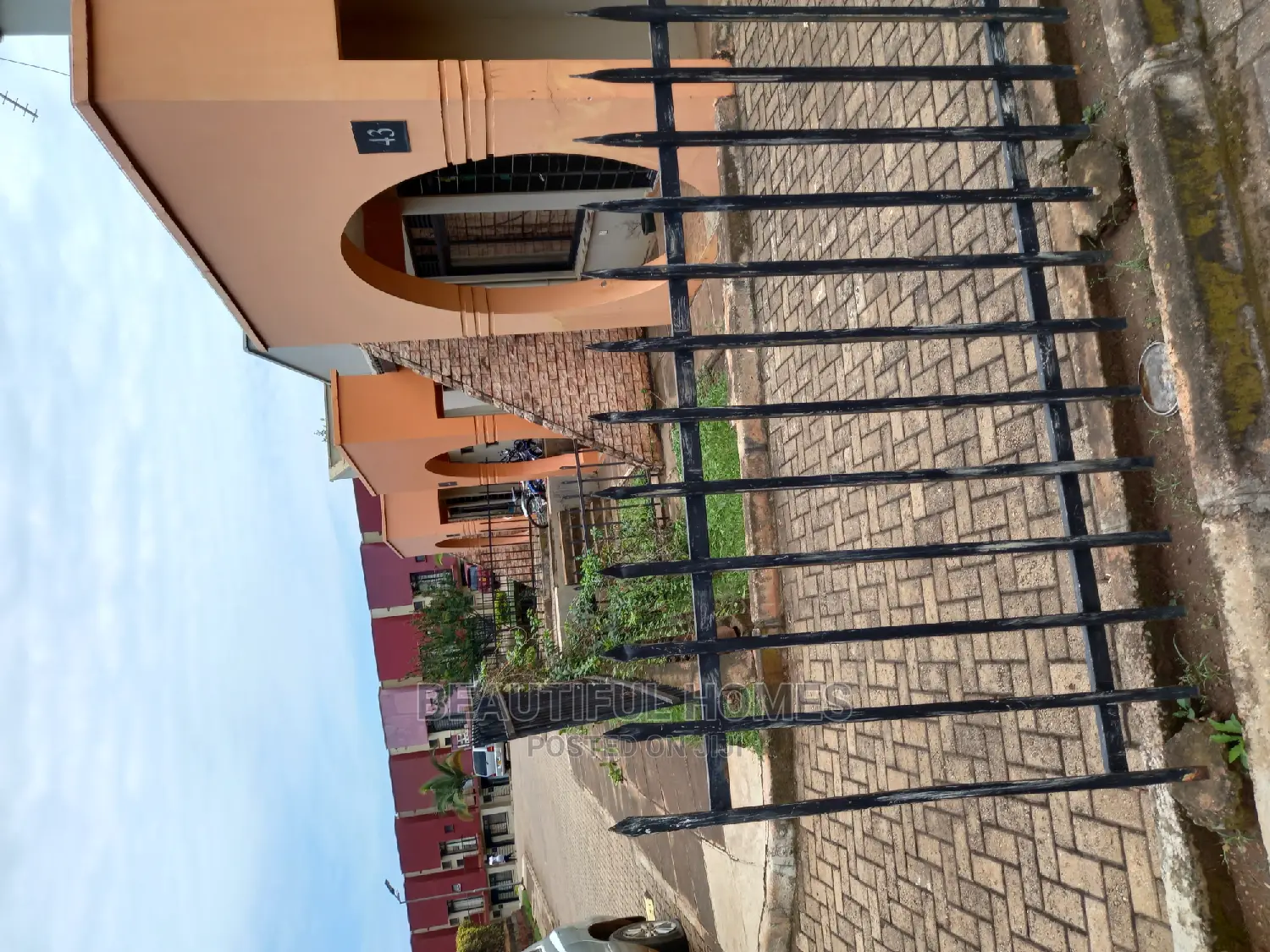 Furnished 3bdrm Villa in Kyanja, Nakawa for Sale in Nakawa