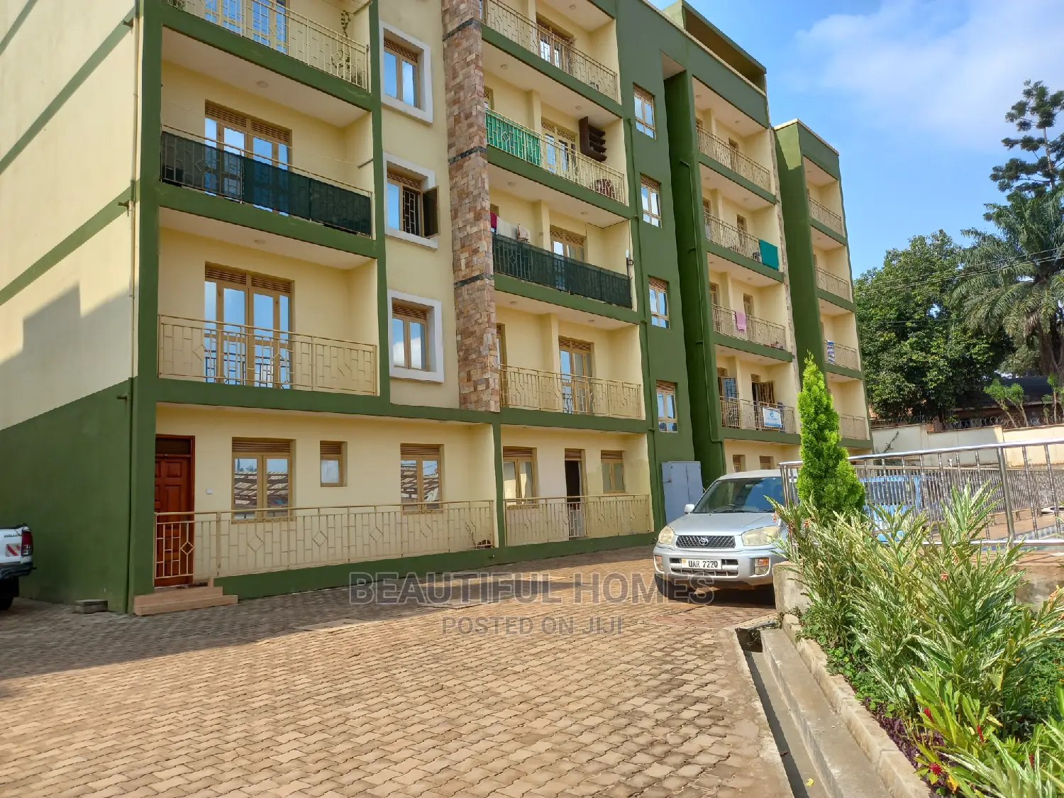 Furnished 2bdrm Condo in Bukoto, Central Division for Sale in Central Division