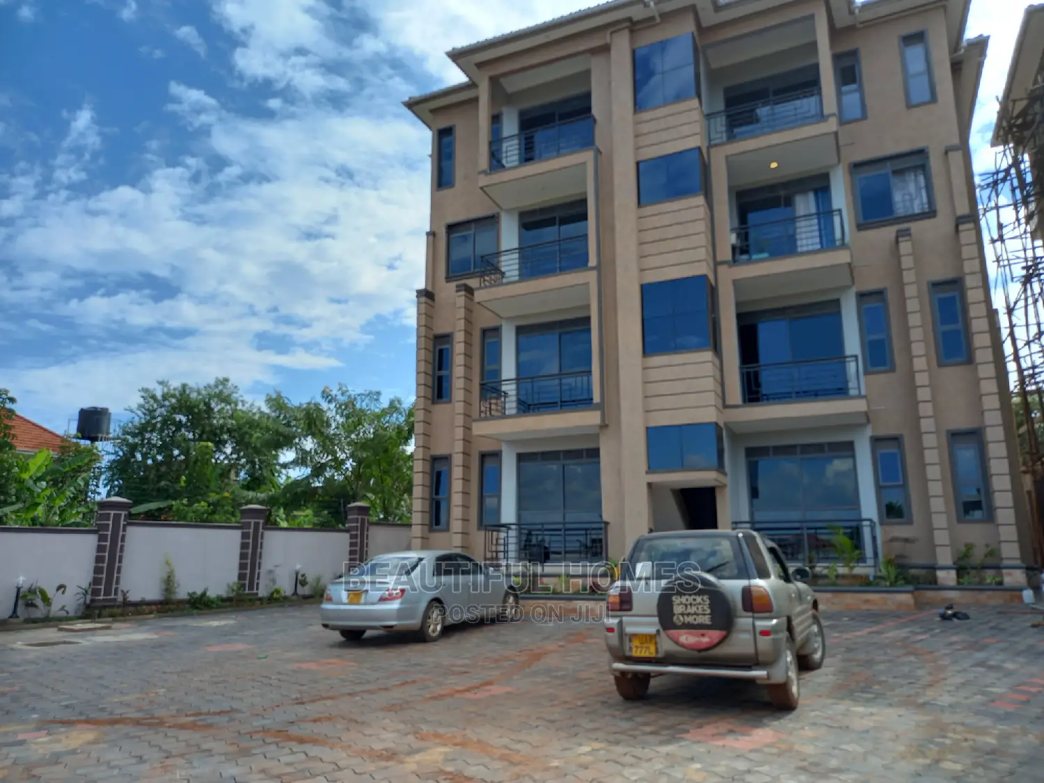 Furnished 2bdrm Apartment in Kisaasi, Central Division for Sale in Central Division